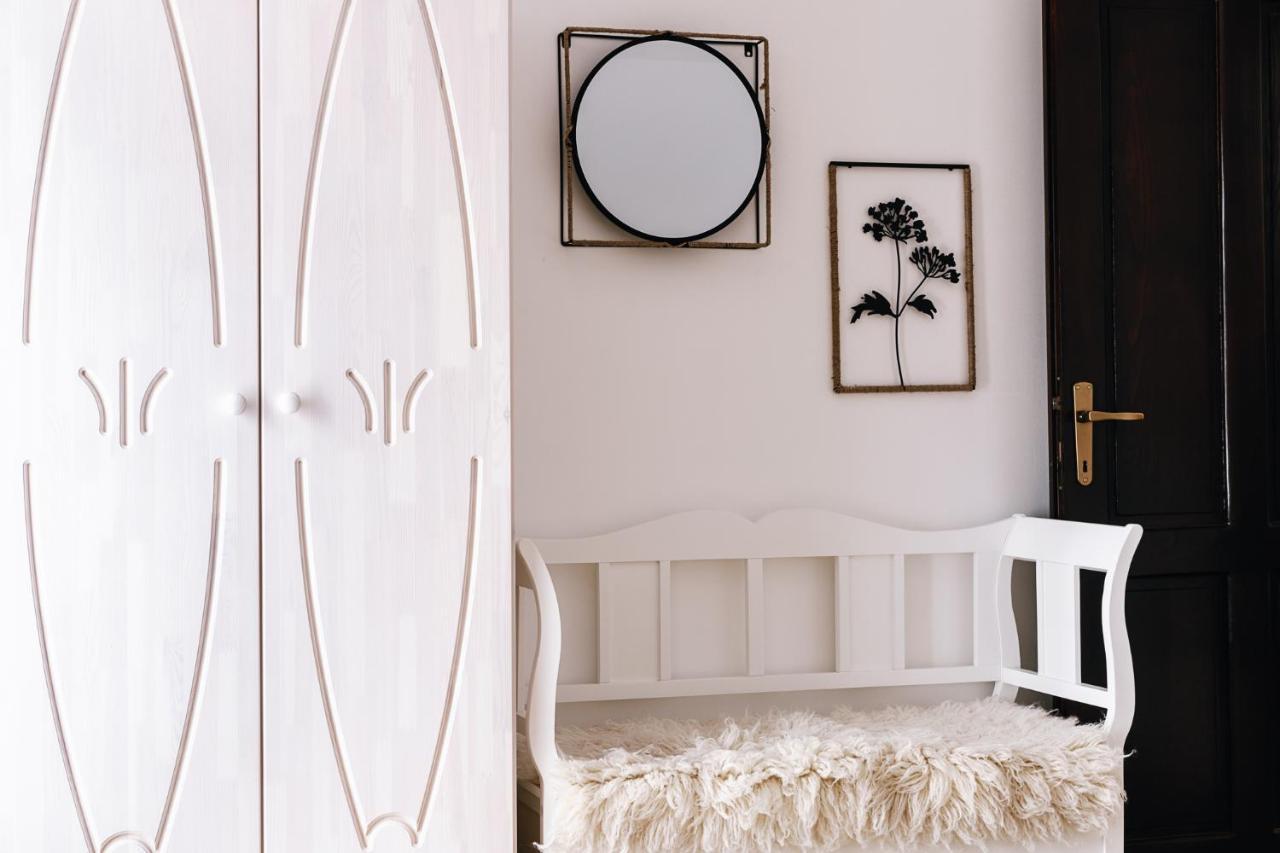Casa Tamplarului Villa อัลบายูเลีย ภายนอก รูปภาพ