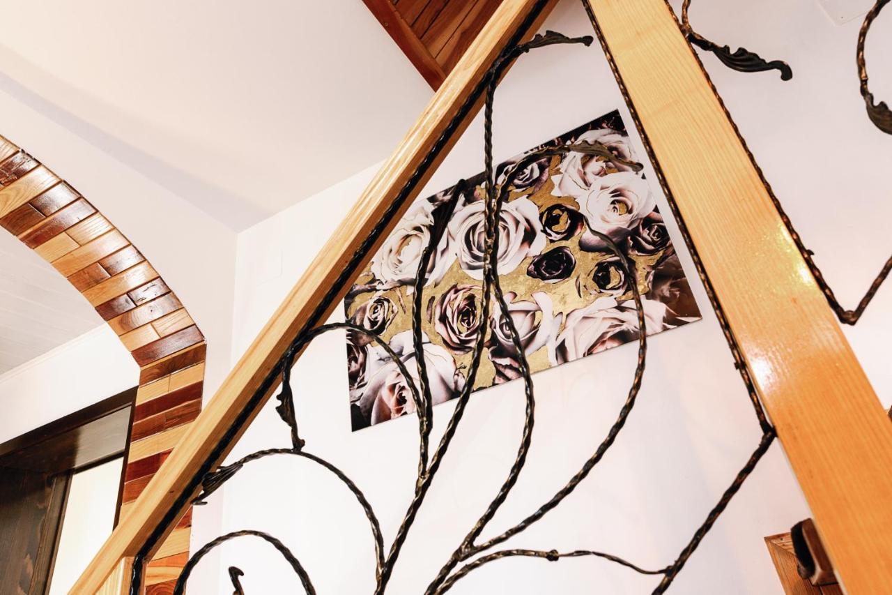 Casa Tamplarului Villa อัลบายูเลีย ภายนอก รูปภาพ