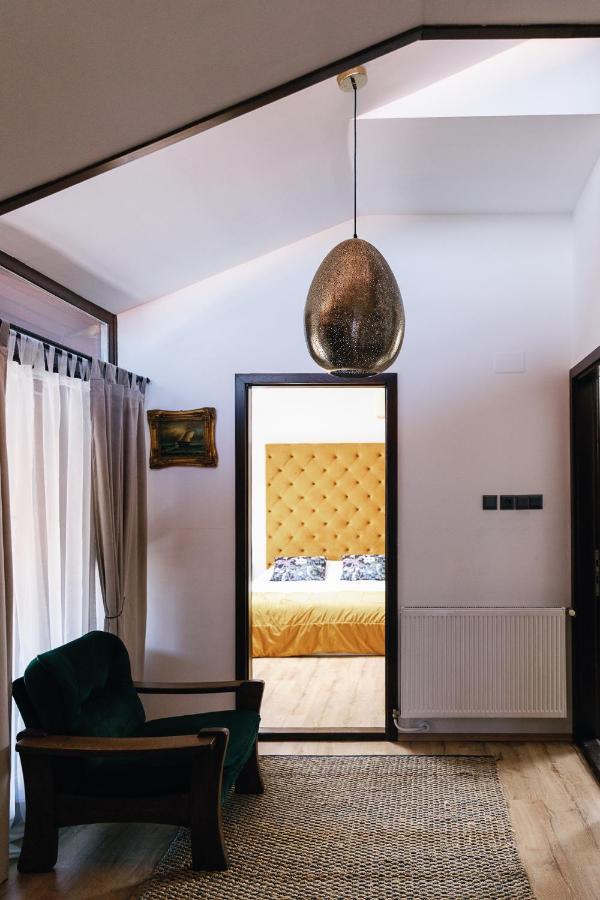 Casa Tamplarului Villa อัลบายูเลีย ภายนอก รูปภาพ