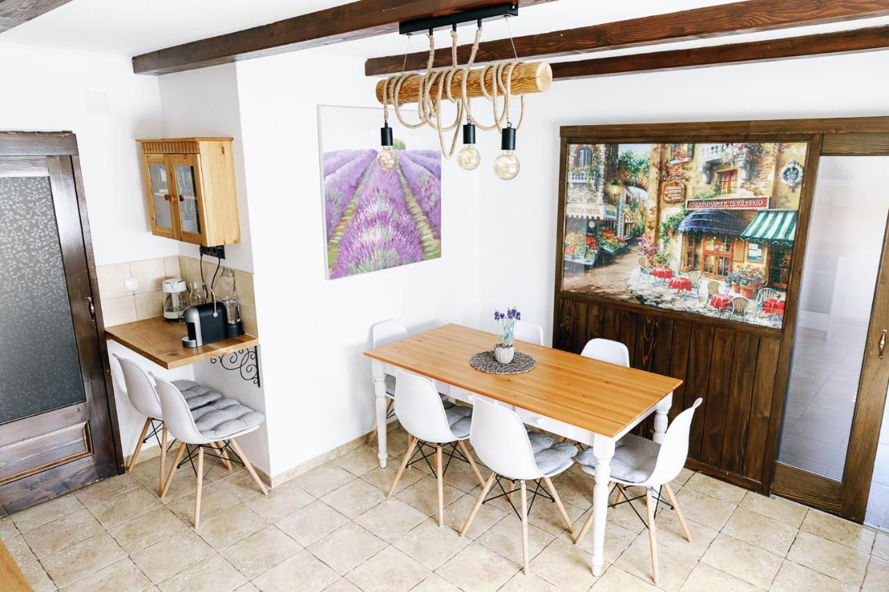 Casa Tamplarului Villa อัลบายูเลีย ภายนอก รูปภาพ